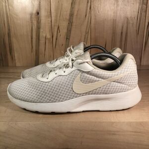 Nike Tanjun DJ6257-100 Women's US 11 Running Shoes Triple White Sneakers